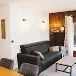 Helios Apartment